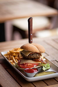 Mini Burger on Plate thumbnail