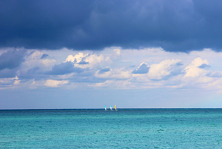 three sailboats thumbnail