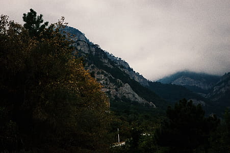 Landscape Photography of Mountain thumbnail