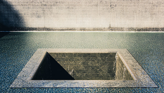 square ray framed brick hole thumbnail