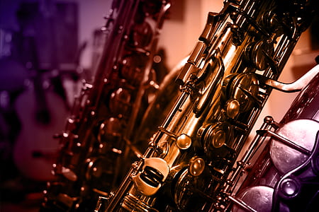 close-up of brass-colored saxophone thumbnail