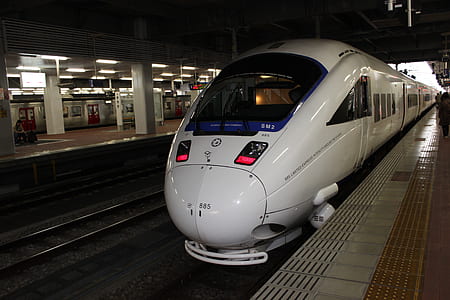 white bullet train thumbnail