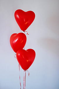 Three Red Heart Balloons thumbnail