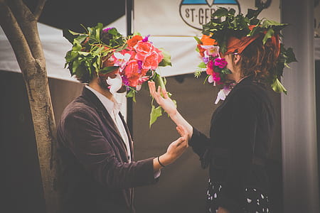 woman holding bouquet of flowers thumbnail