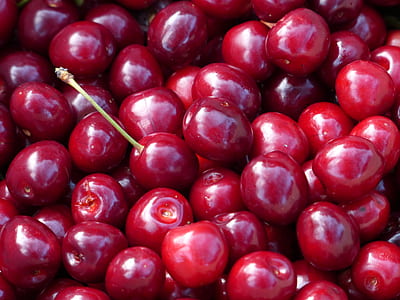 red grapes thumbnail
