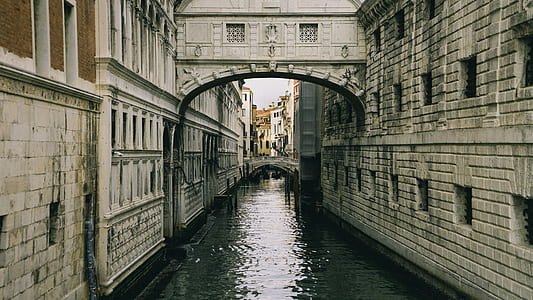 river besides wall thumbnail
