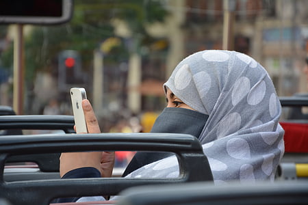 photo of woman wearing gray hijab headscarf thumbnail