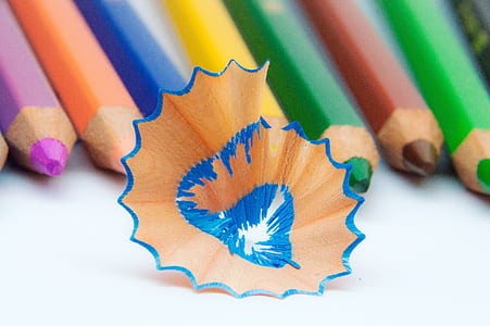 macro photography of colored pencils thumbnail