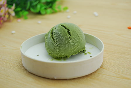 green ice cream on bowl thumbnail