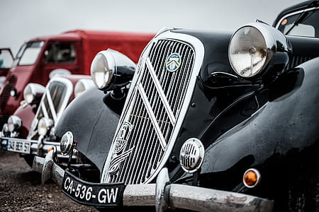 closeup photography of classic black vehicle thumbnail