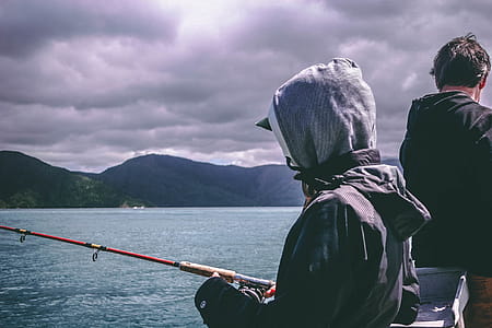 Man Fishing thumbnail