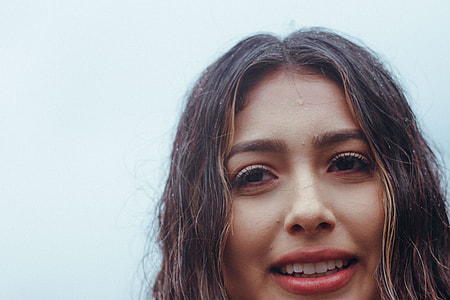 smiling woman thumbnail