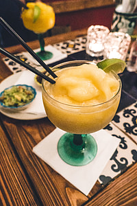 Mexican lemon Margarita thumbnail