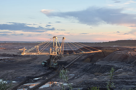 Brown Coal, Open Pit Mining thumbnail