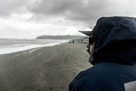 man standing on beach thumbnail