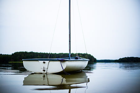 white outboard boat thumbnail