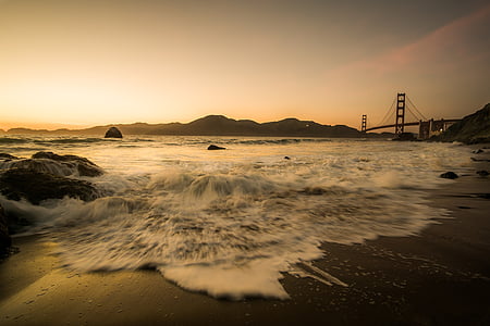 sea waves at daytime thumbnail