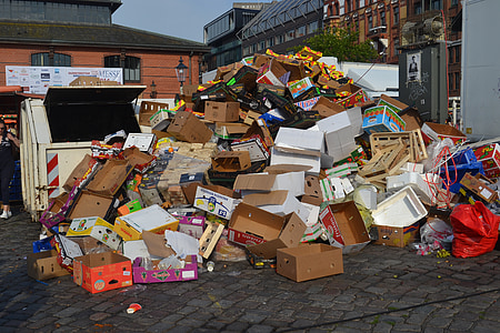 photography of pile of trash thumbnail