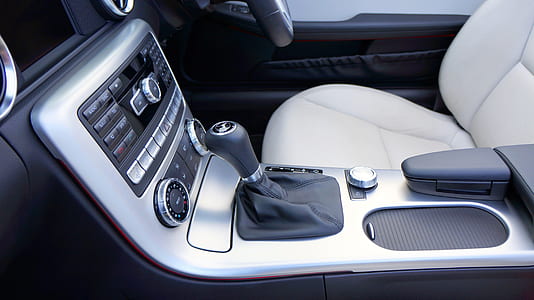 black car gear shifter thumbnail