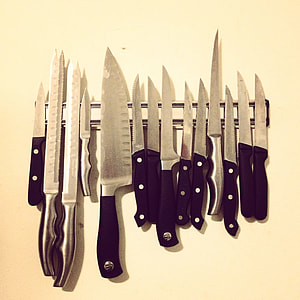 gray-and-black handheld knives thumbnail