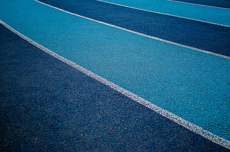 teal and blue tracking field thumbnail