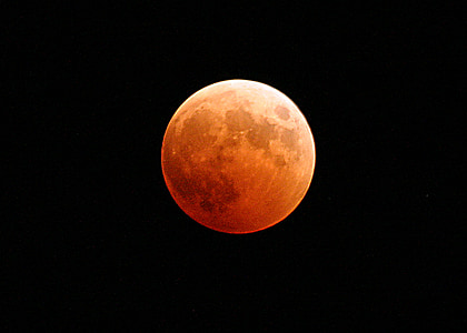 red moon photo thumbnail