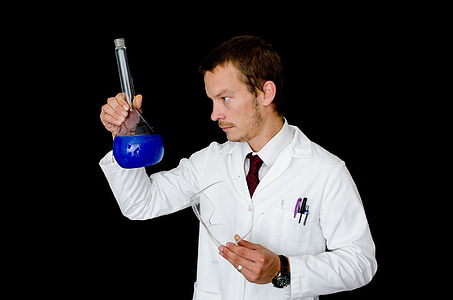 man holding clear tube container thumbnail