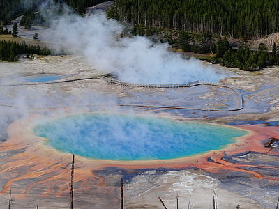 Grand Prismatic Spring thumbnail