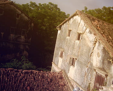 Old building thumbnail