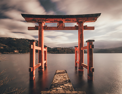 temple arc in body of water thumbnail