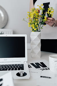 Workspace with yellow flowers thumbnail