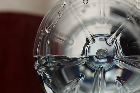 clear plastic bottle thumbnail