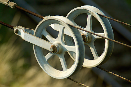Wheel on ropes thumbnail
