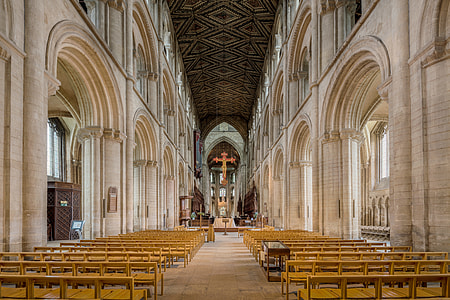 pew benches in cathedral thumbnail