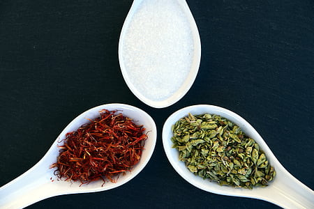 three spoons of variety of spices thumbnail