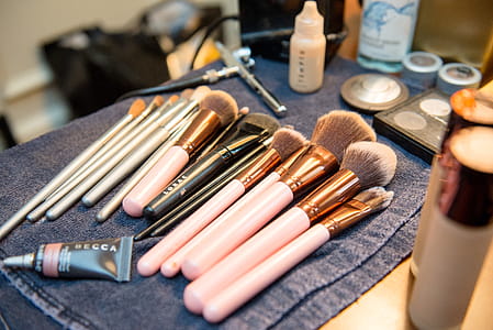 Make-up Brushes thumbnail