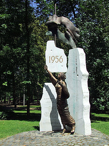 Monument of the Hungarian Revolution of 1956 in Kaposvar, Hungary thumbnail
