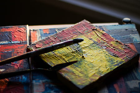 paint brush on top and yellow board thumbnail