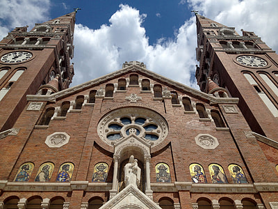 Szeged Hungary, Szeged Cathedral thumbnail