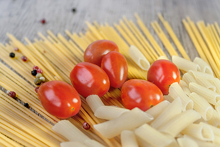 cherry tomato and pasta thumbnail