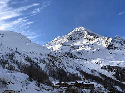 snow covered mountain thumbnail