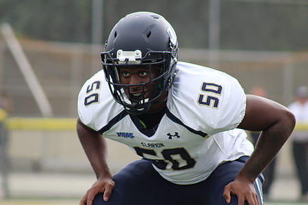 Football Player on Field thumbnail