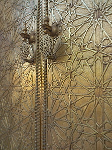 closeup photo of close brown door thumbnail