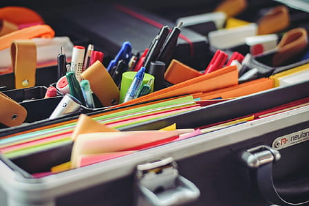 assorted click pens thumbnail