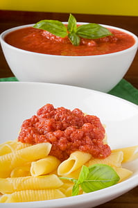 white pasta with red sauce thumbnail