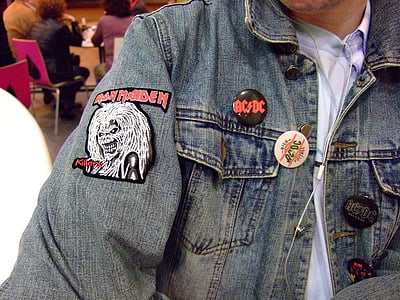 blue denim jacket thumbnail