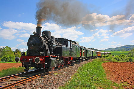 landscape photo of train thumbnail