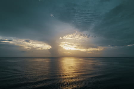 Body of Water and Gray Sky thumbnail
