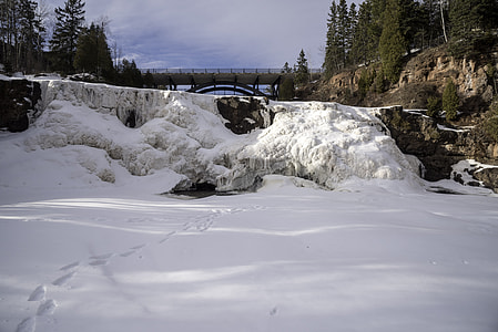 Frozen Waterfalls at Gooseberry Falls State Park, Minnesota thumbnail