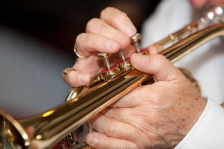 person playing trumpet thumbnail